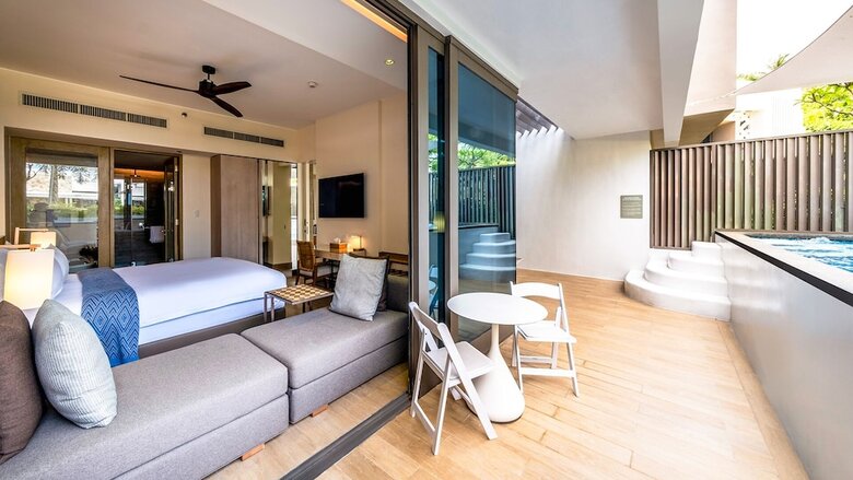 Hotel Crimson Resort & Spa Boracay