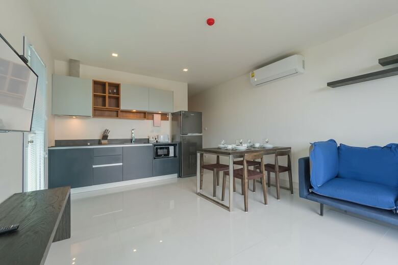 Aparthotel Karon Butterfly Residence