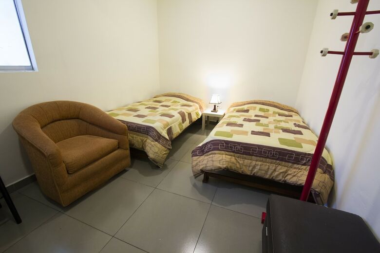 Hostal Lima House