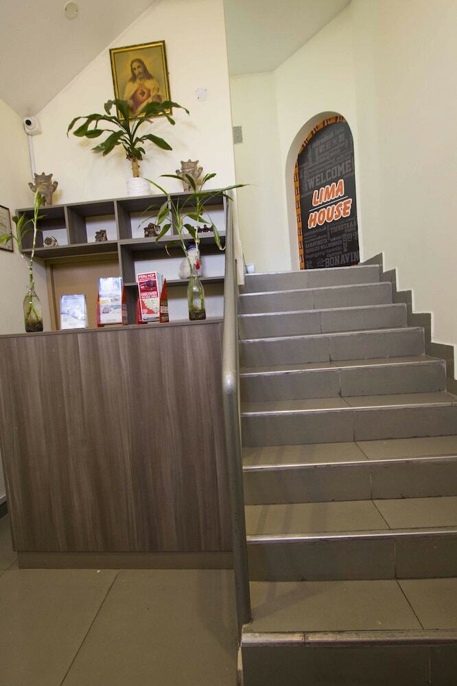 Hostal Lima House