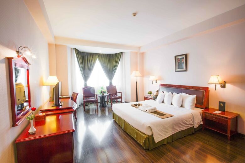 Club Excellence By Phnom Penh Hotel