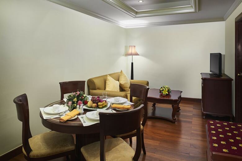 Club Excellence By Phnom Penh Hotel