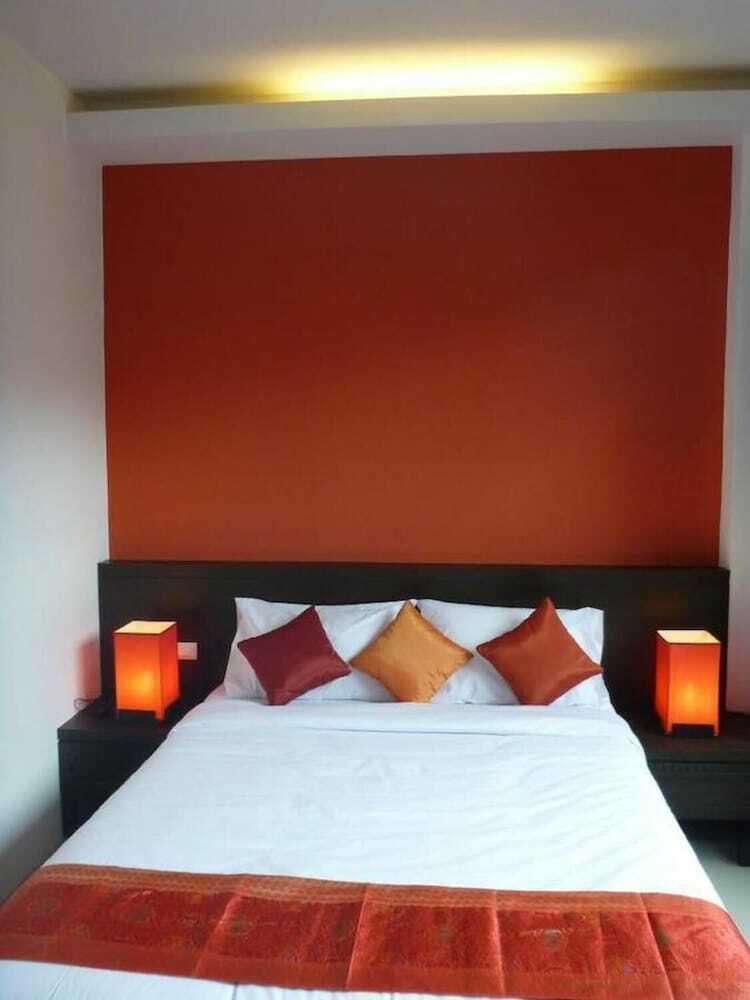 Hotel Karon Sino House