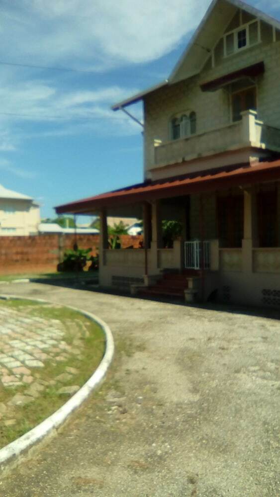 Hotel Robert's Guesthouse