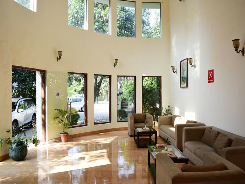 Hotel Oyo 3069 Garjiya