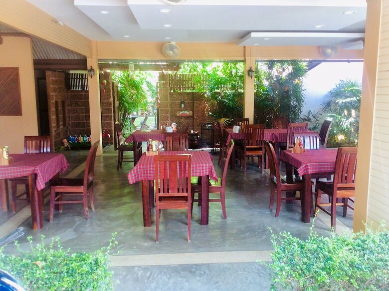 Hotel The Nine Guesthouse