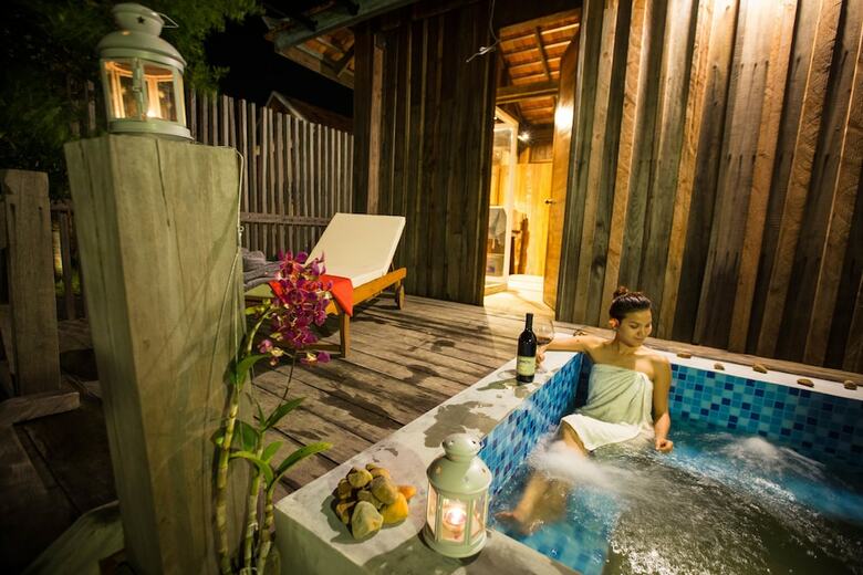 Hotel Kampot River Residence