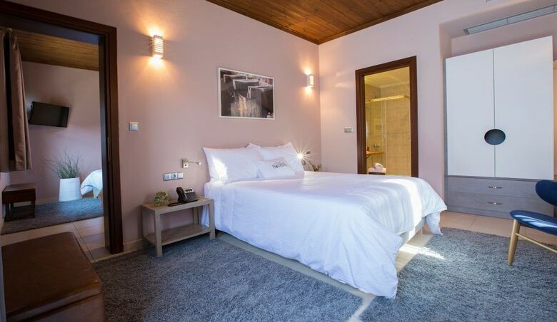 Hotel Rouista Tzoumerka Resort