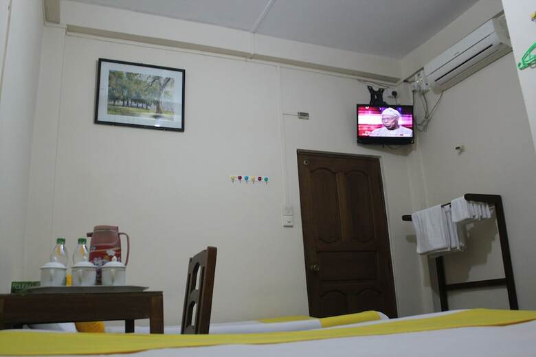 Hostal Mother Land Inn 2 - Hostel