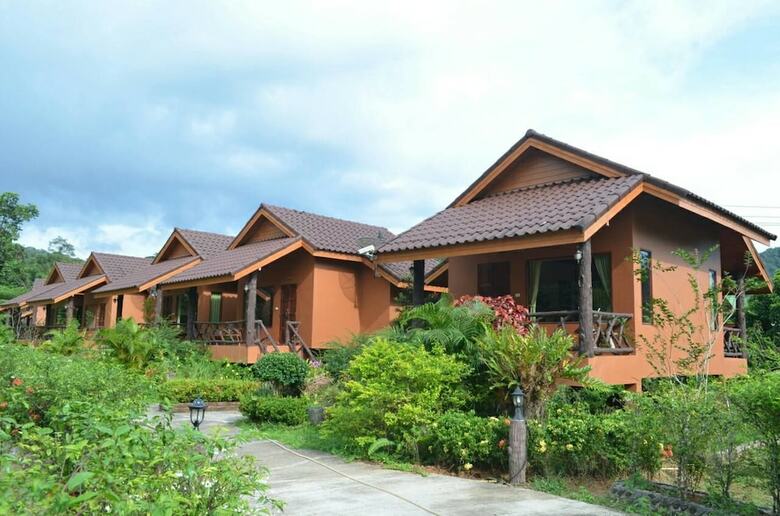 Hotel Khaosok Rainforest Resort