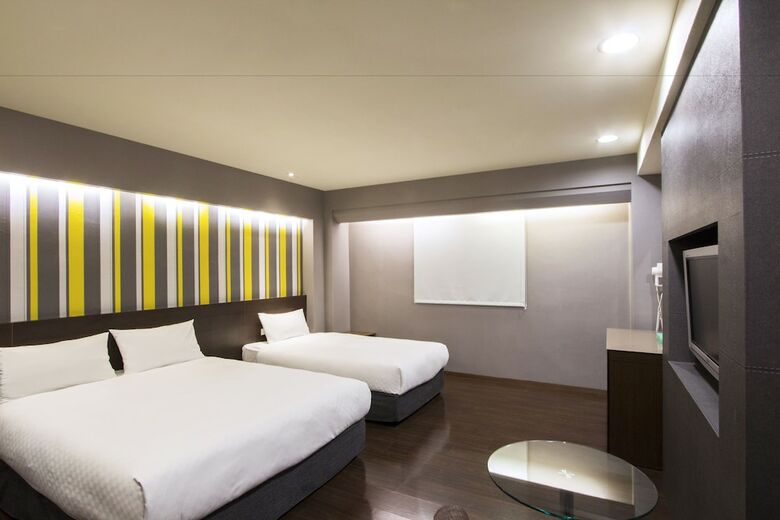 Vip Hotel