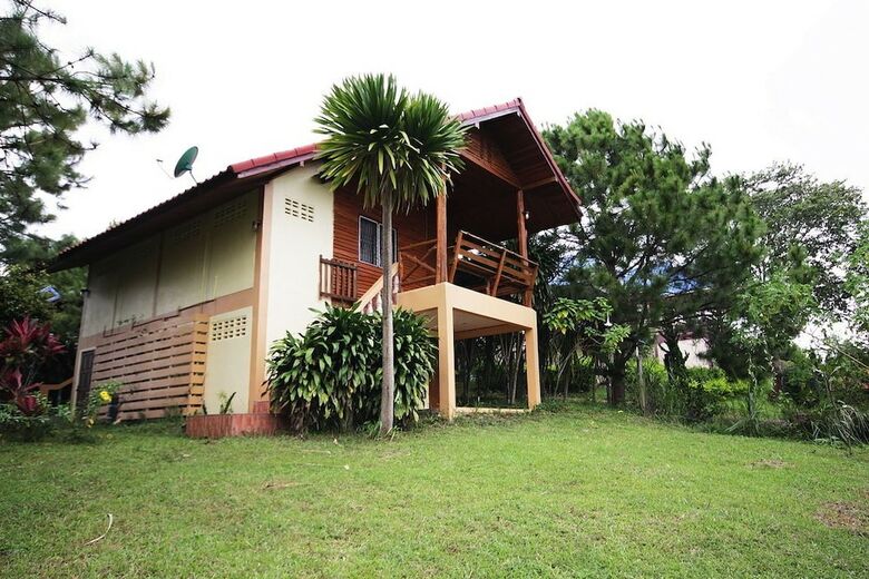 Hotel Chatfah Resort