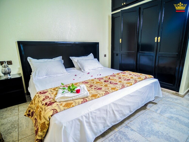 Royal London Apart & Hotel