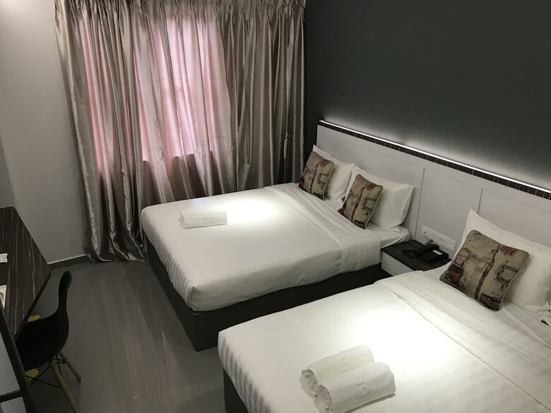 Hotel 99 - Kota Kemuning