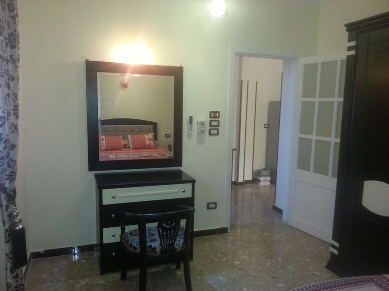 Aparthotel Luxor Star Apartments