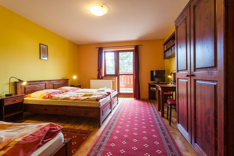Hotel Penzi�n Mot�?