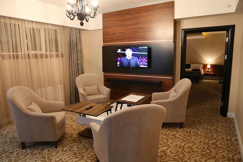 Madame Tadia Hotel