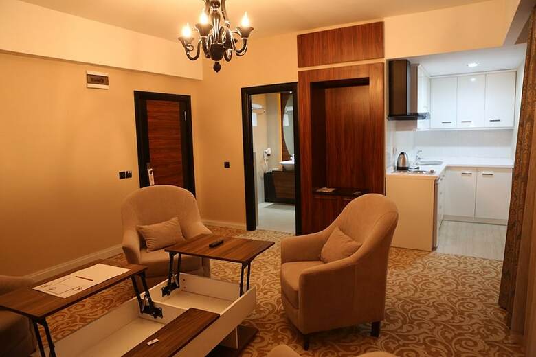 Madame Tadia Hotel