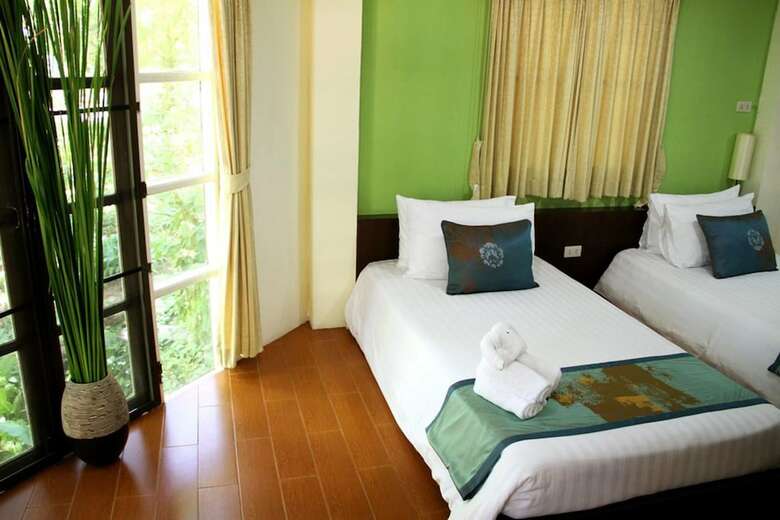 Hotel Petch Rim Tan Resort