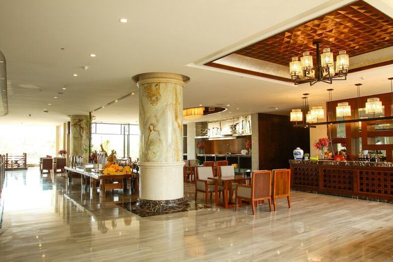 Riverside Luxury Hotel