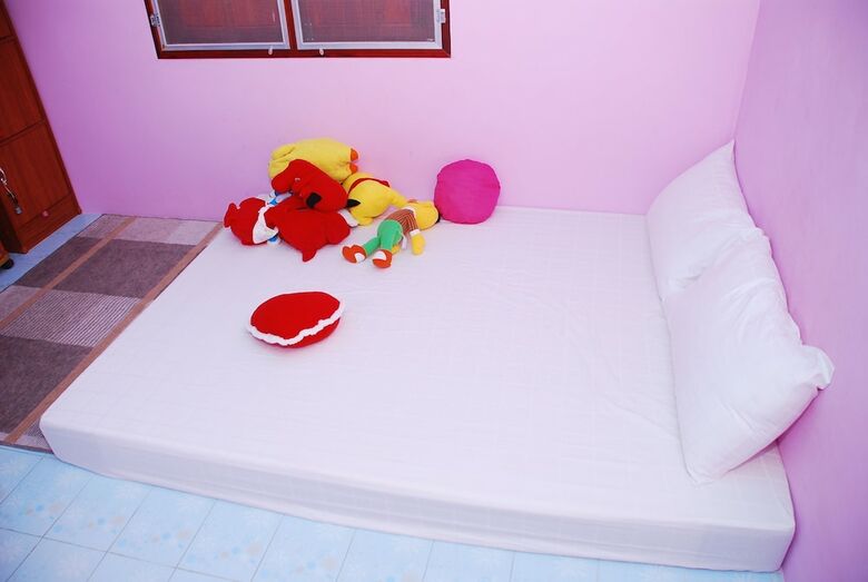 Hostal Cbt Thung Samroiyod