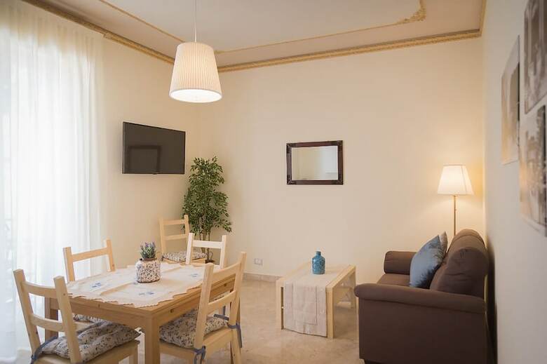 Apartamento Casa Siciliana Da 16 A 18