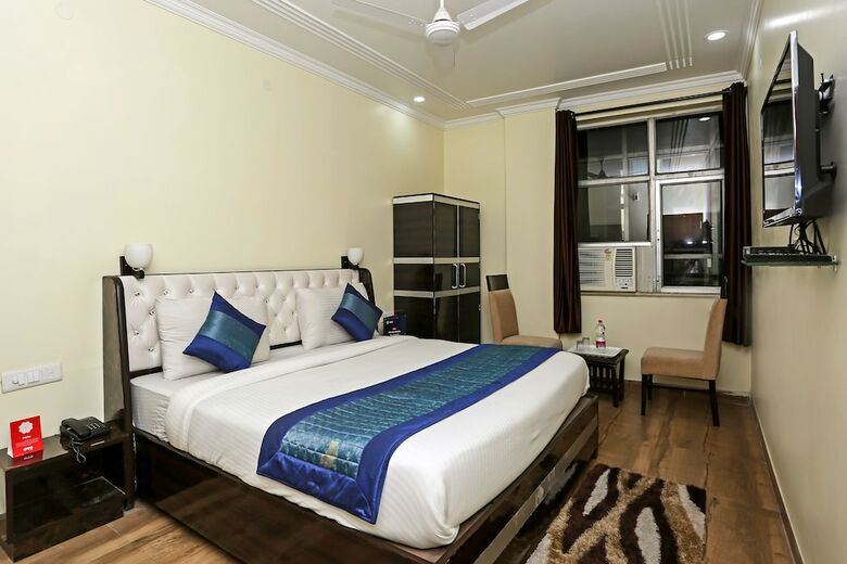 Oyo 725 Hotel Wow Inn