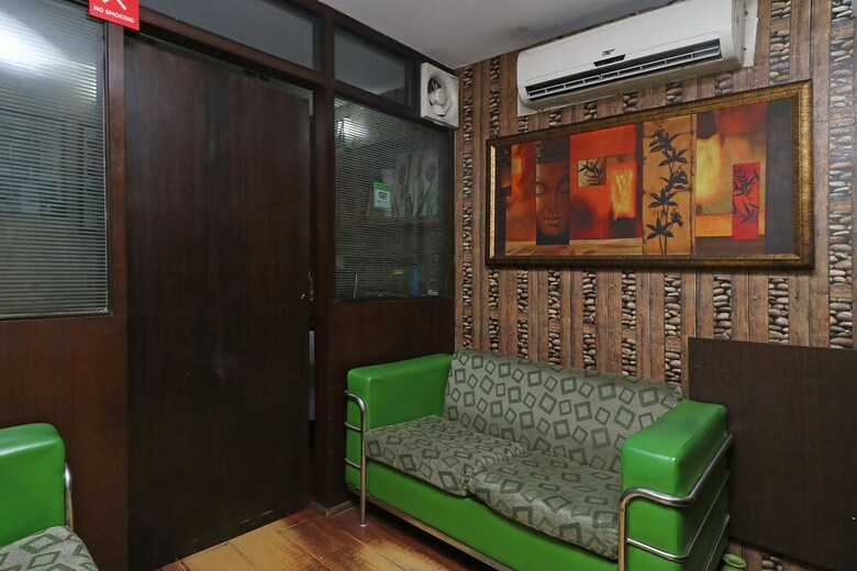 Oyo 2227 Hotel Chalet