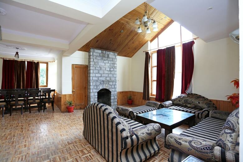 Hotel Oyo 7008 Astha Cottage