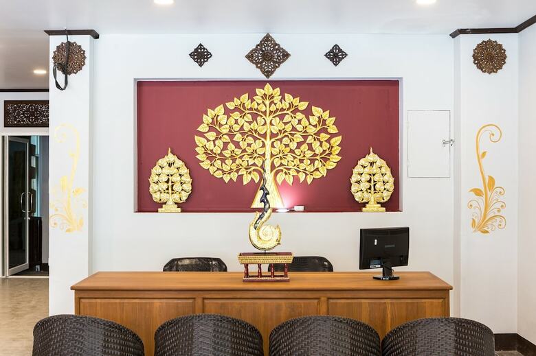Ratana Hotel
