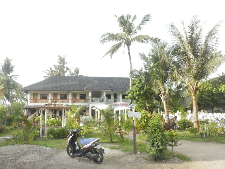 Hotel Sunshine Bantayan Garden Resort