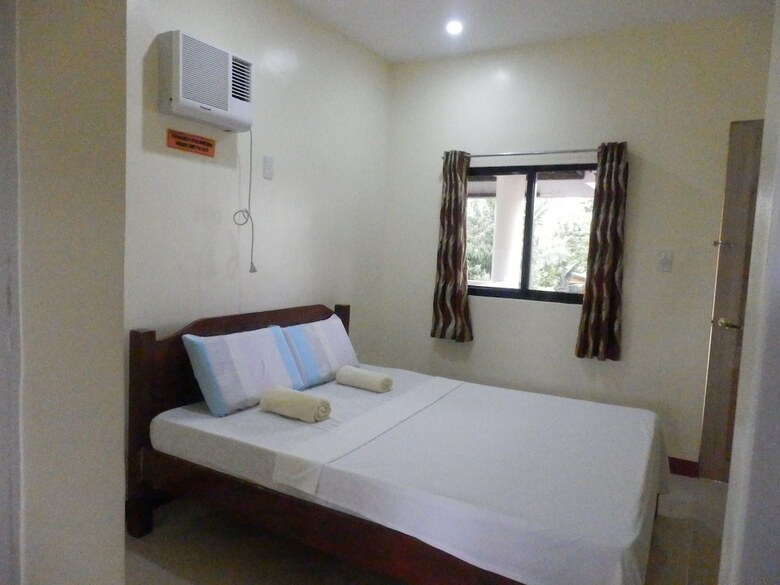Hotel Sunshine Bantayan Garden Resort