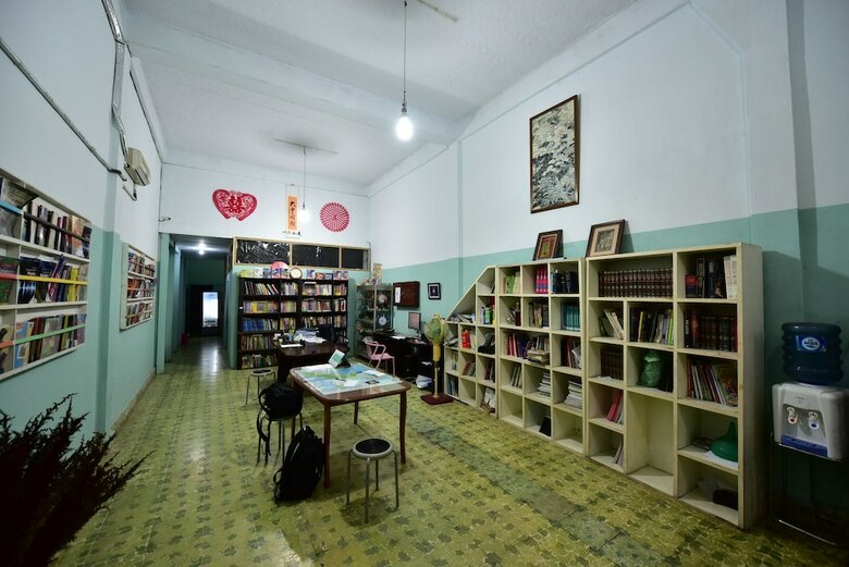 Hostal Dazhong Backpackers Hostel