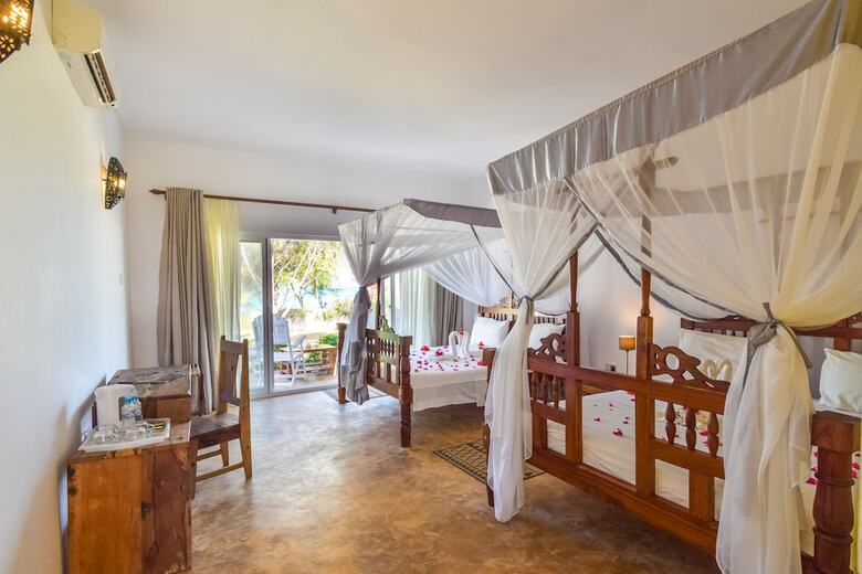 Hotel Tanzanite Beach Resort