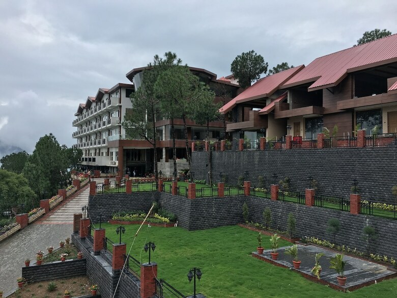 Hotel Deventure Shimla Hills