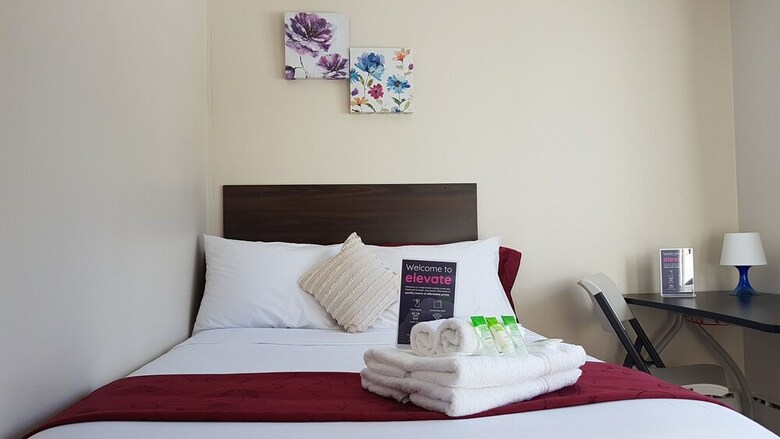 Hotel Preferred Rooms By Crestview Guest House