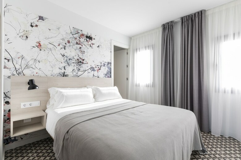 Aspasios Poblenou Apartments