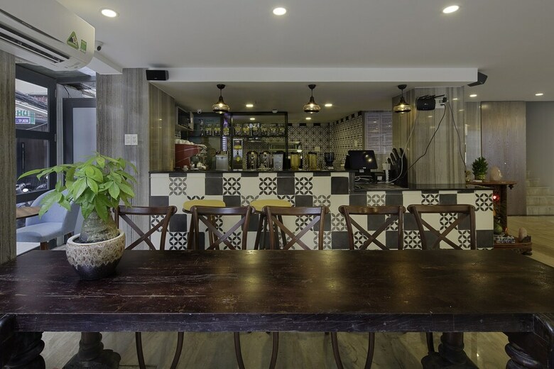 Green Star Hotel