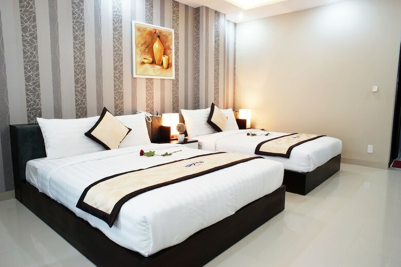 Ha Noi Blue Hotel Da Nang