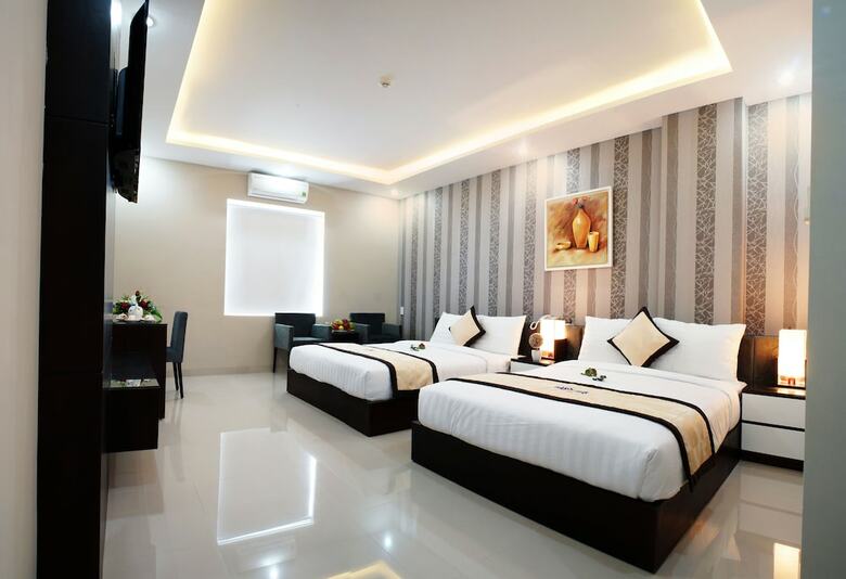 Ha Noi Blue Hotel Da Nang