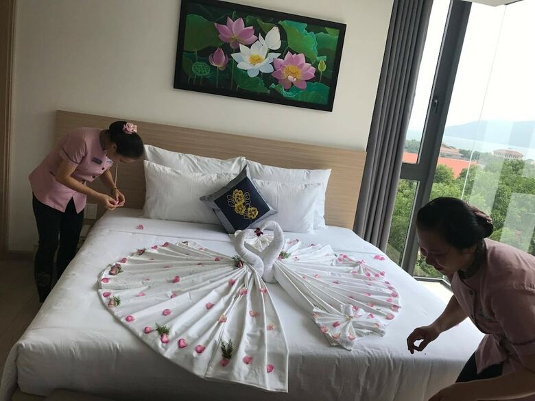 Nha Trang Harbor Apartments & Hotel