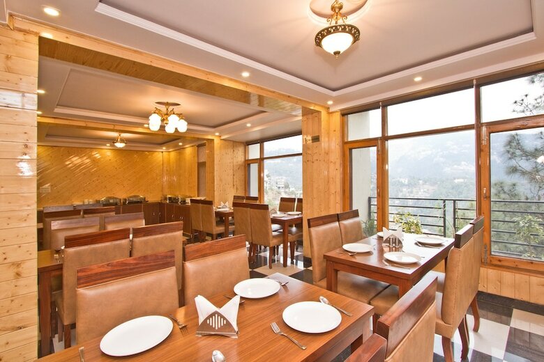 Oyo 8333 Snow Lotus Hotel