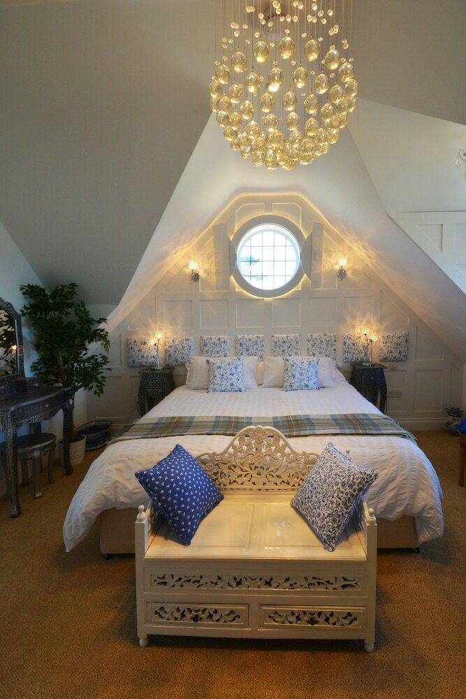 Hotel Haven Hall