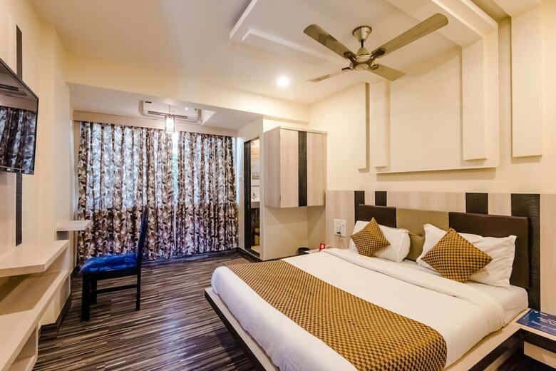 Hotel Oyo 5665 Rana Residency