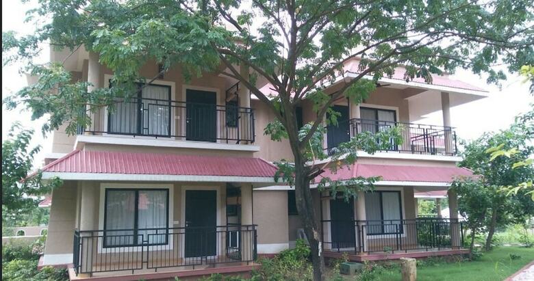 Hotel Sterling Kanha