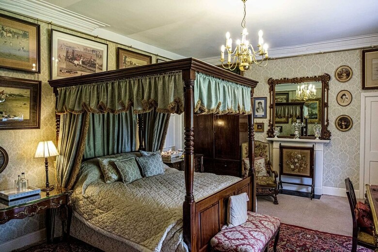 Bed & Breakfast Maunsel House