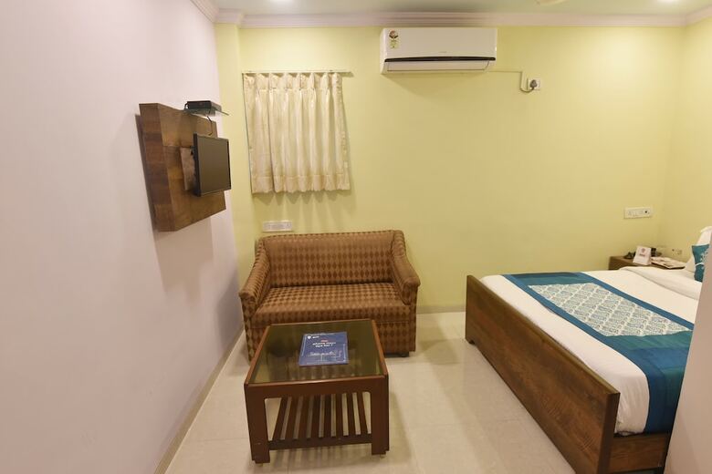 Oyo 8685 Hotel Stayland