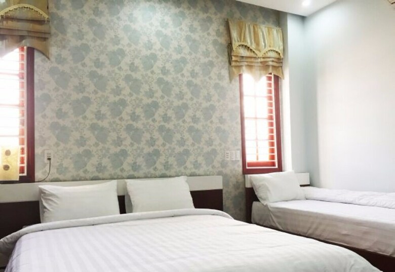 Blossom July Hotel