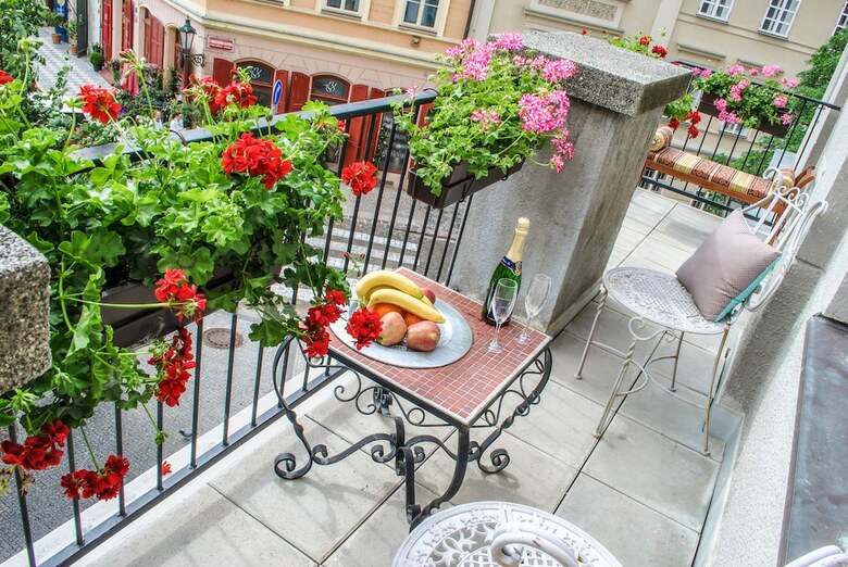 Apartamentos Wishlist Old Prague Residences