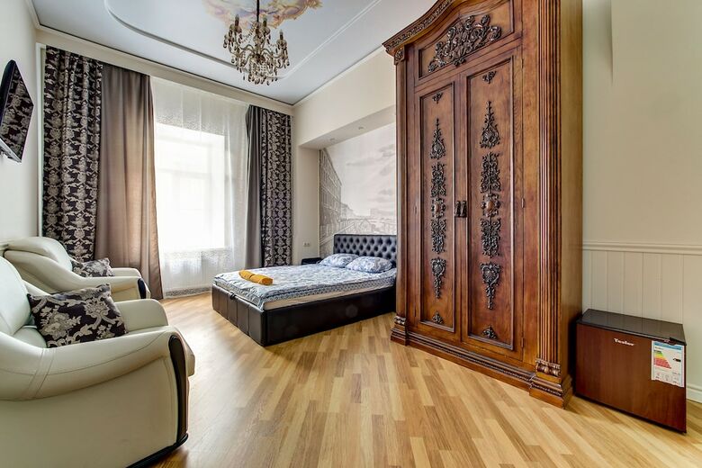 Apartments Near Palace Square